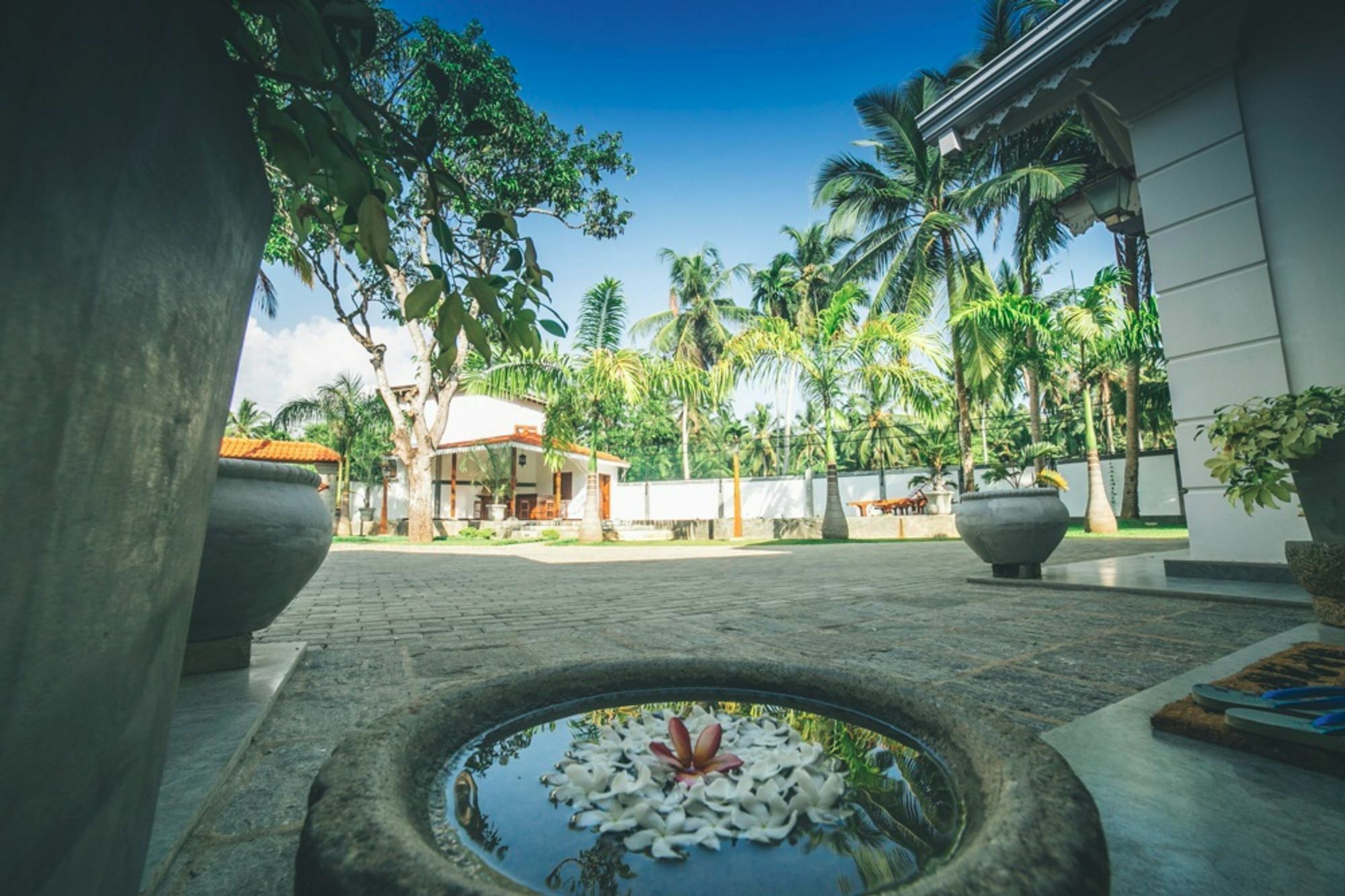 Sisikirana Villa  Unawatuna Esterno foto